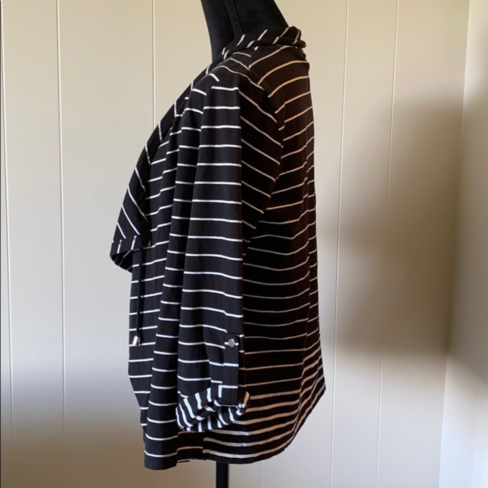 Striped Jacket - Picture 4 of 4